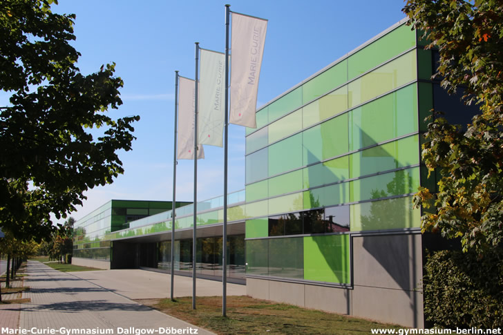 Marie-Curie-Gymnasium Dallgow-Döberitz Marie-Curie-Gymnasium Dallgow-Döberitz