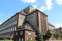 Herder-Gymnasium Herder-Gymnasium, Westendallee 45-46, 14052 Berlin-Charlottenburg.